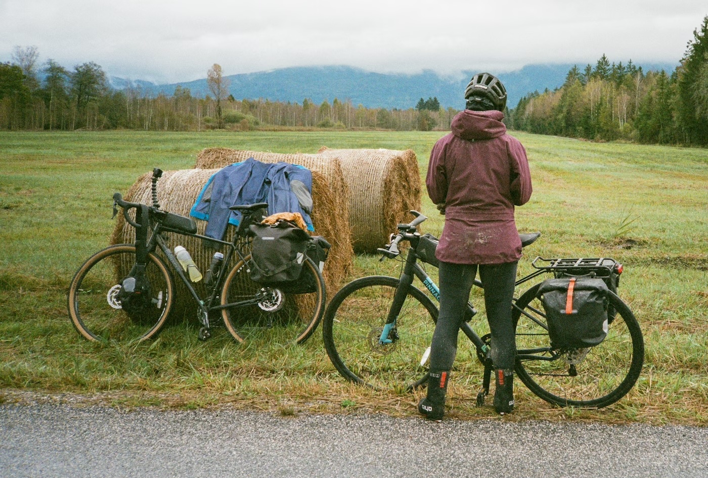 VELODACH - VÉLOGÎTES – OSPITABICI